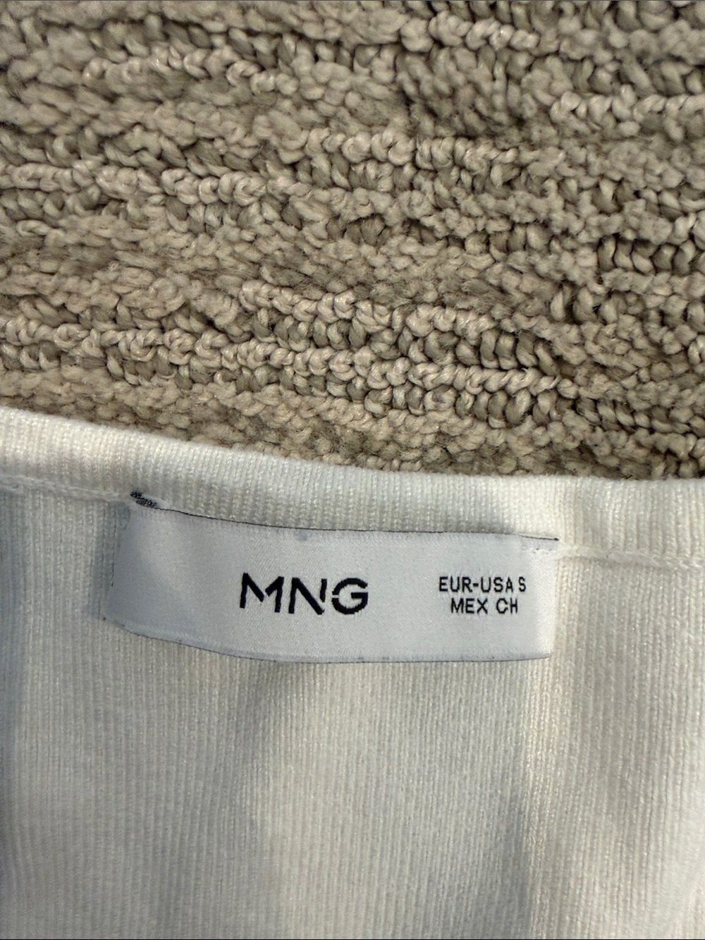 Mango top - Picture 2 of 2